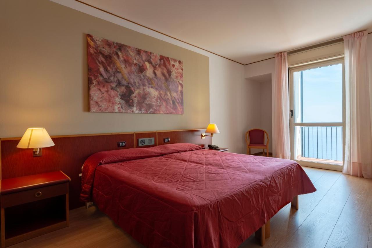 Hotel Torre Normanna Altavilla Milicia Exteriér fotografie