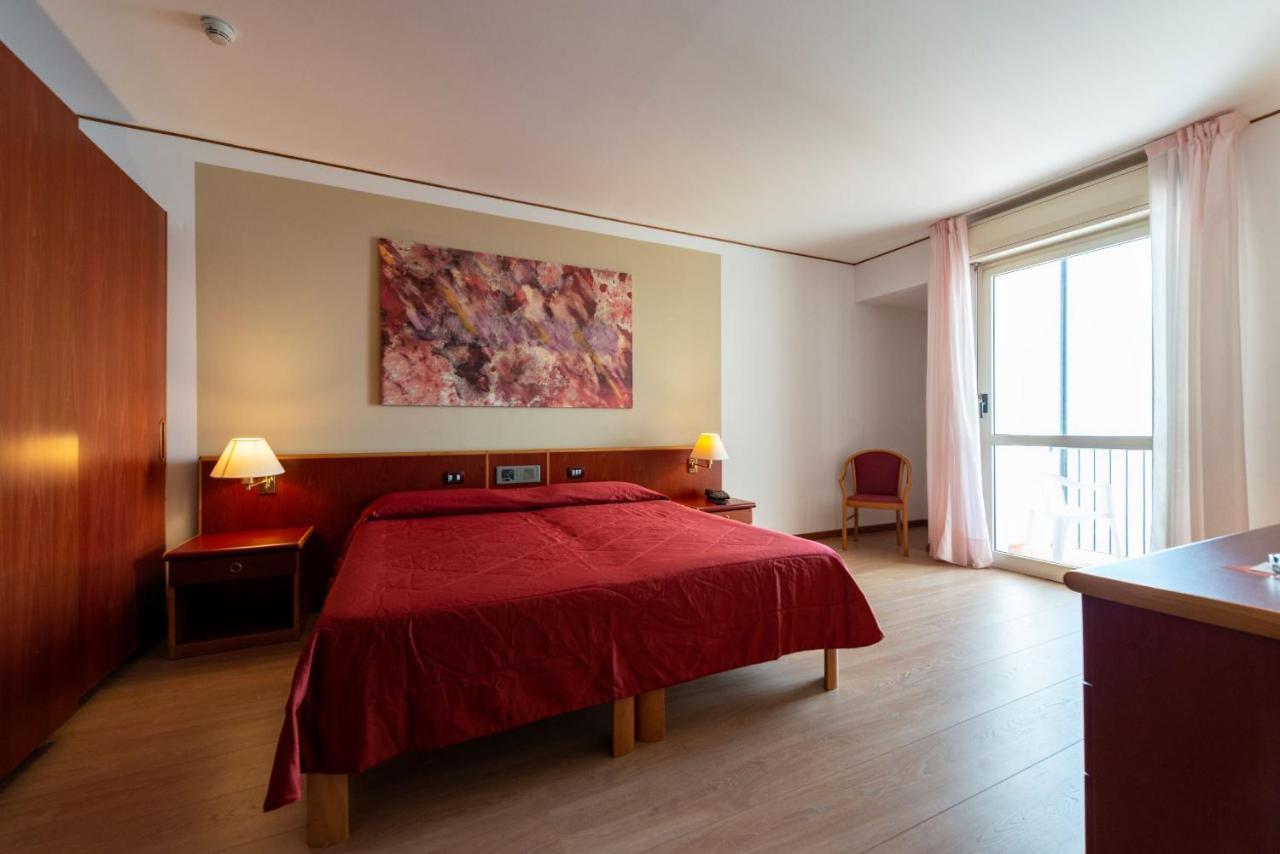 Hotel Torre Normanna Altavilla Milicia Exteriér fotografie
